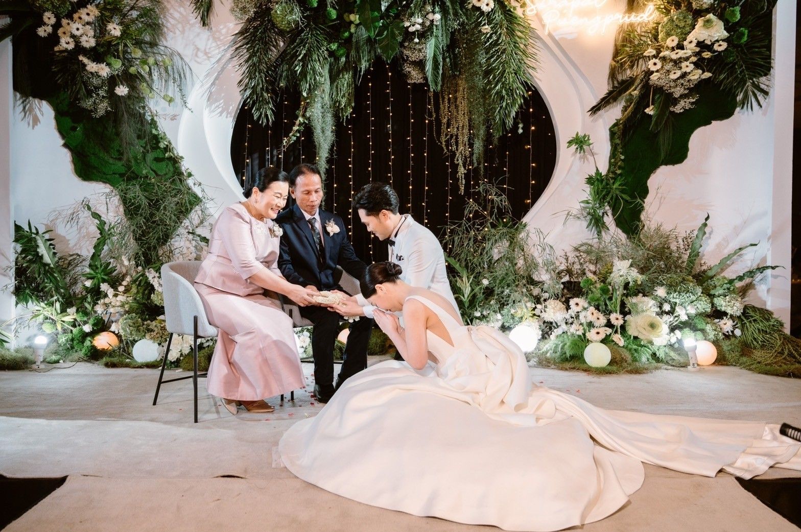 รีวิวแต่งงาน CDC Ballroom สถานที่แต่งงานรามอินทรา