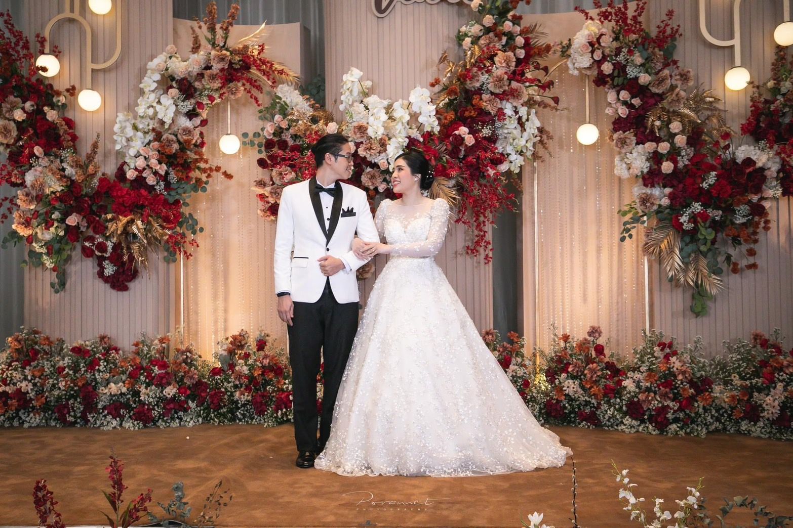 ธีมแต่งงานสีแดง Pull man bangkok hotel G สถานที่แต่งงาน 5 ดาว