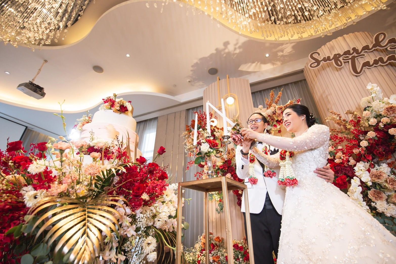 ธีมแต่งงานสีแดง Pull man bangkok hotel G