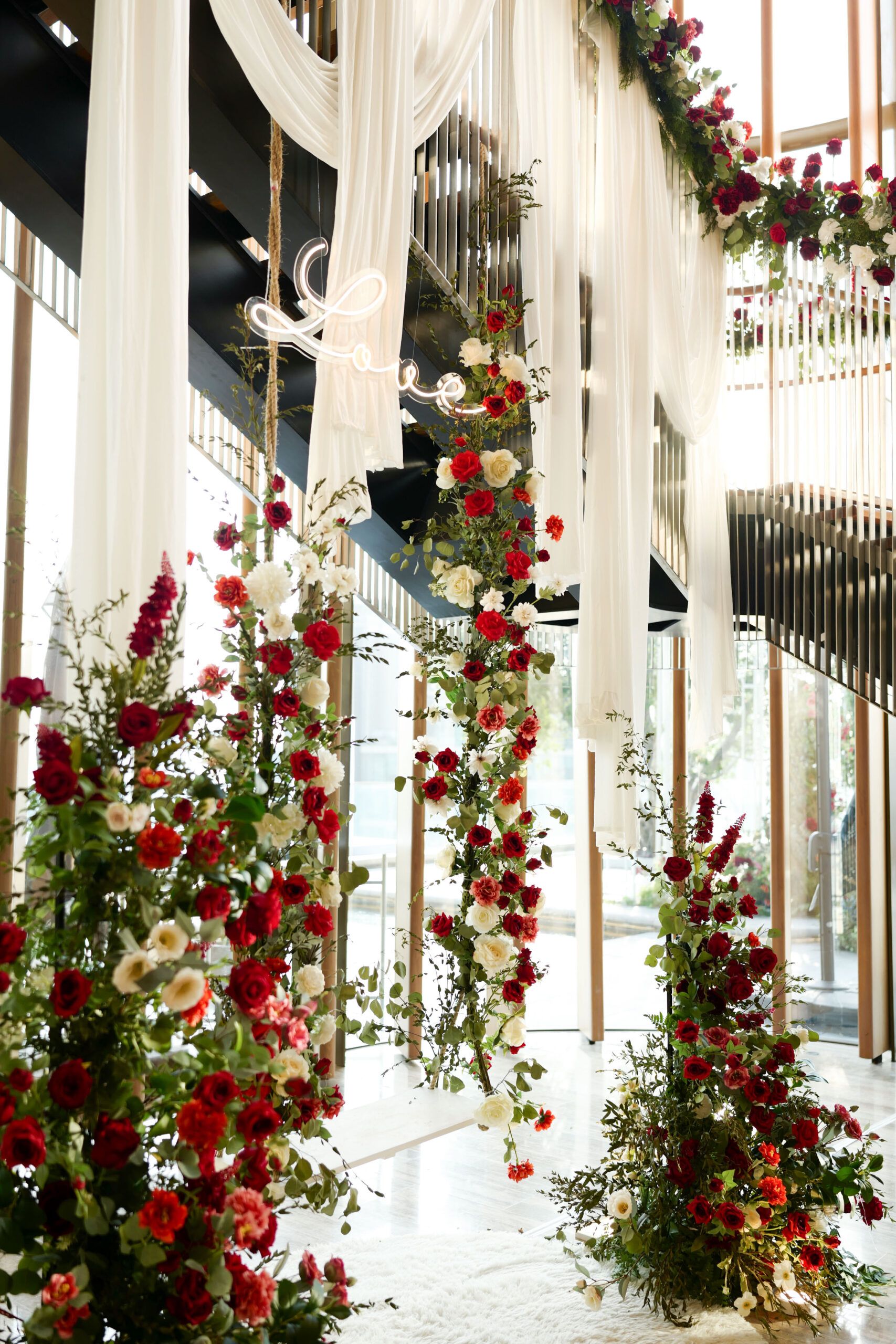 จัดงานแต่งธีมสีแดง ณ Gaysorn Urban Resort