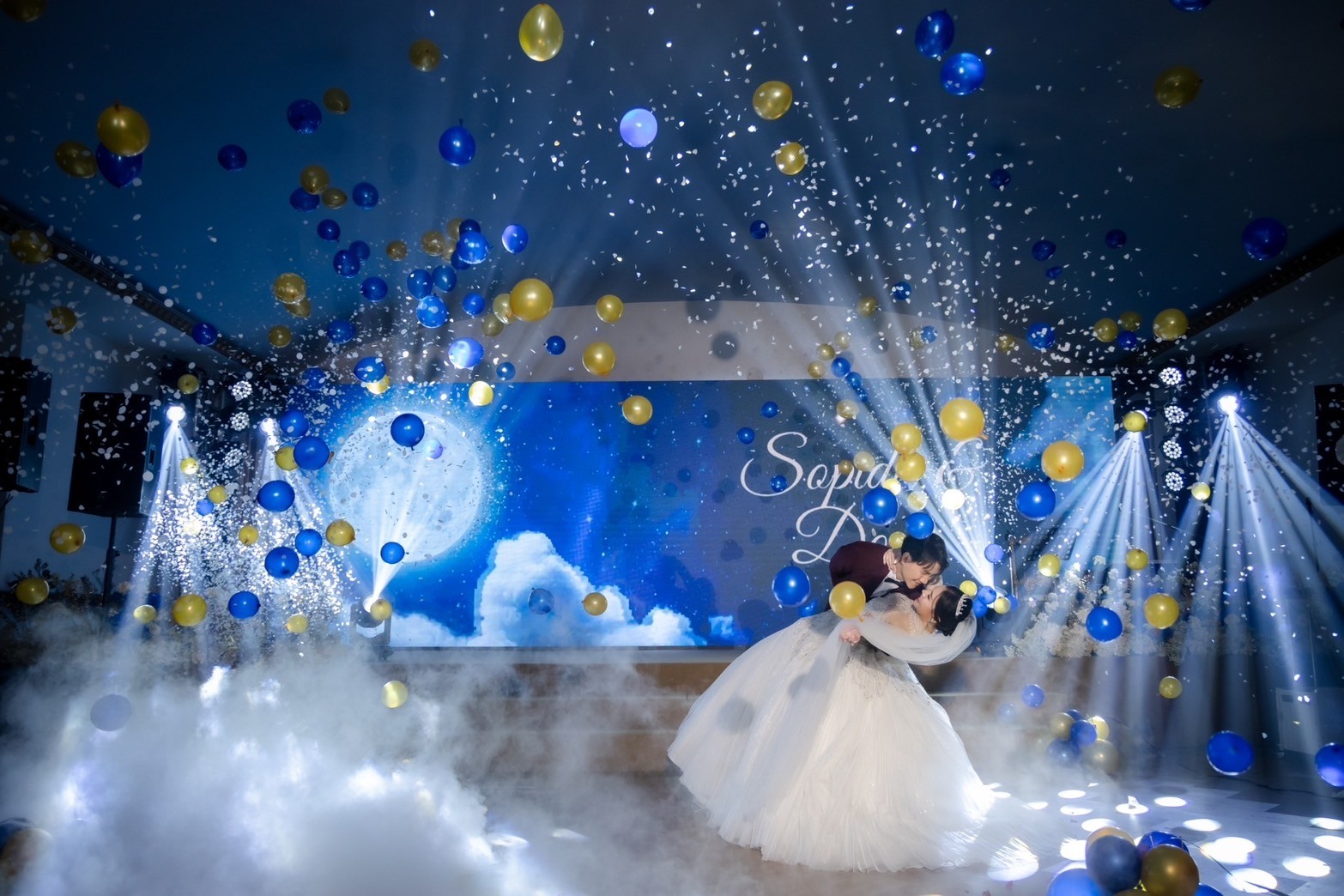 งานแต่งคุณเตยและคุณดล รีวิวแต่งงาน VALA DE CIA สถานที่แต่งงานดั่งเทพนิยาย