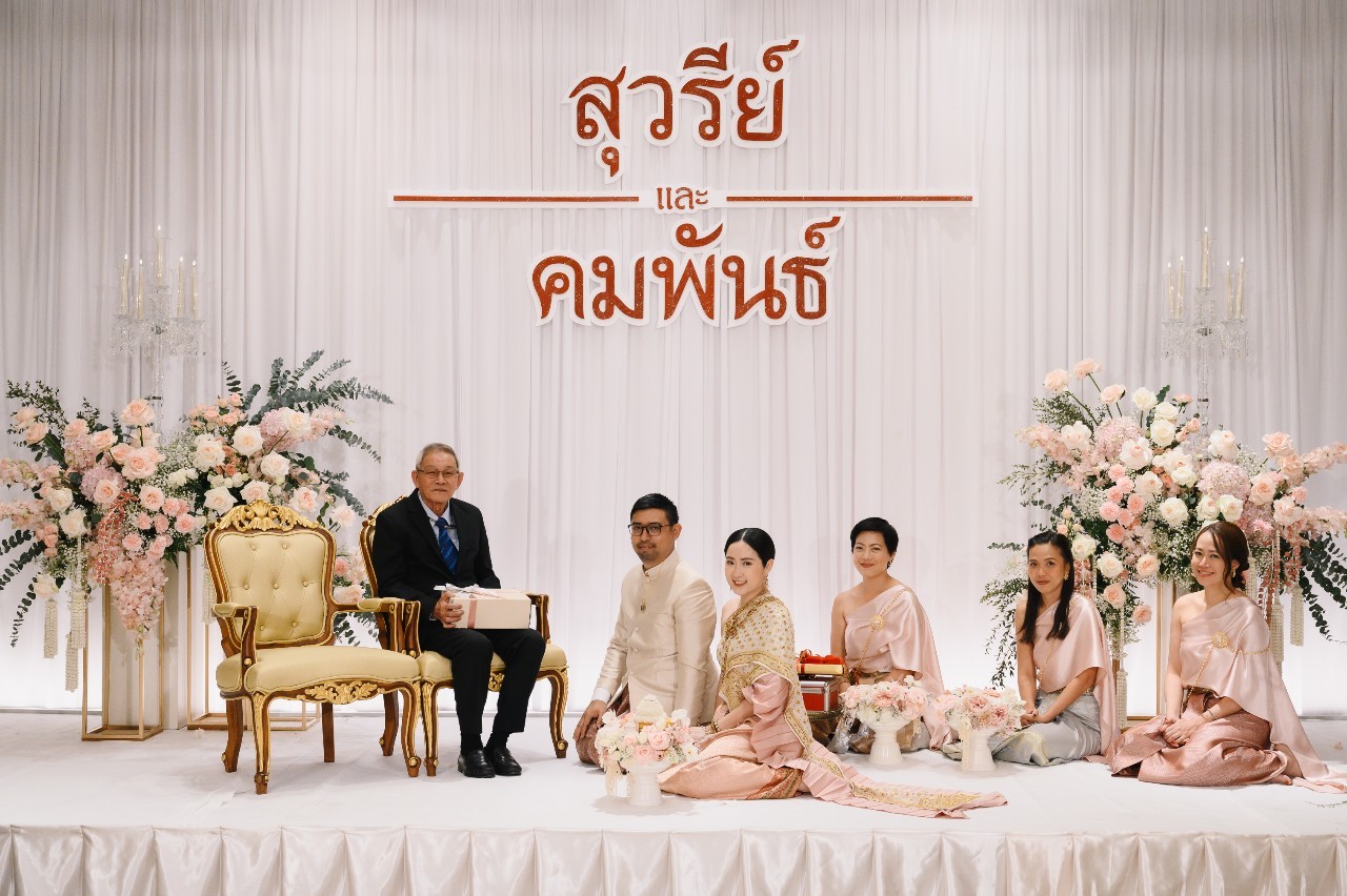 รีวิวแต่งงานแต่งงานโรงแรมรอยัลปริ๊นเซส หลานหลวง