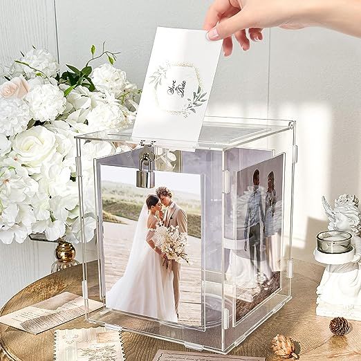 เพิ่มความโรแมนติกให้กับกล่องใส่ซองงานแต่งทำเองด้วยการใส่รูปภาพสุดน่ารักของบ่าวสาว-2