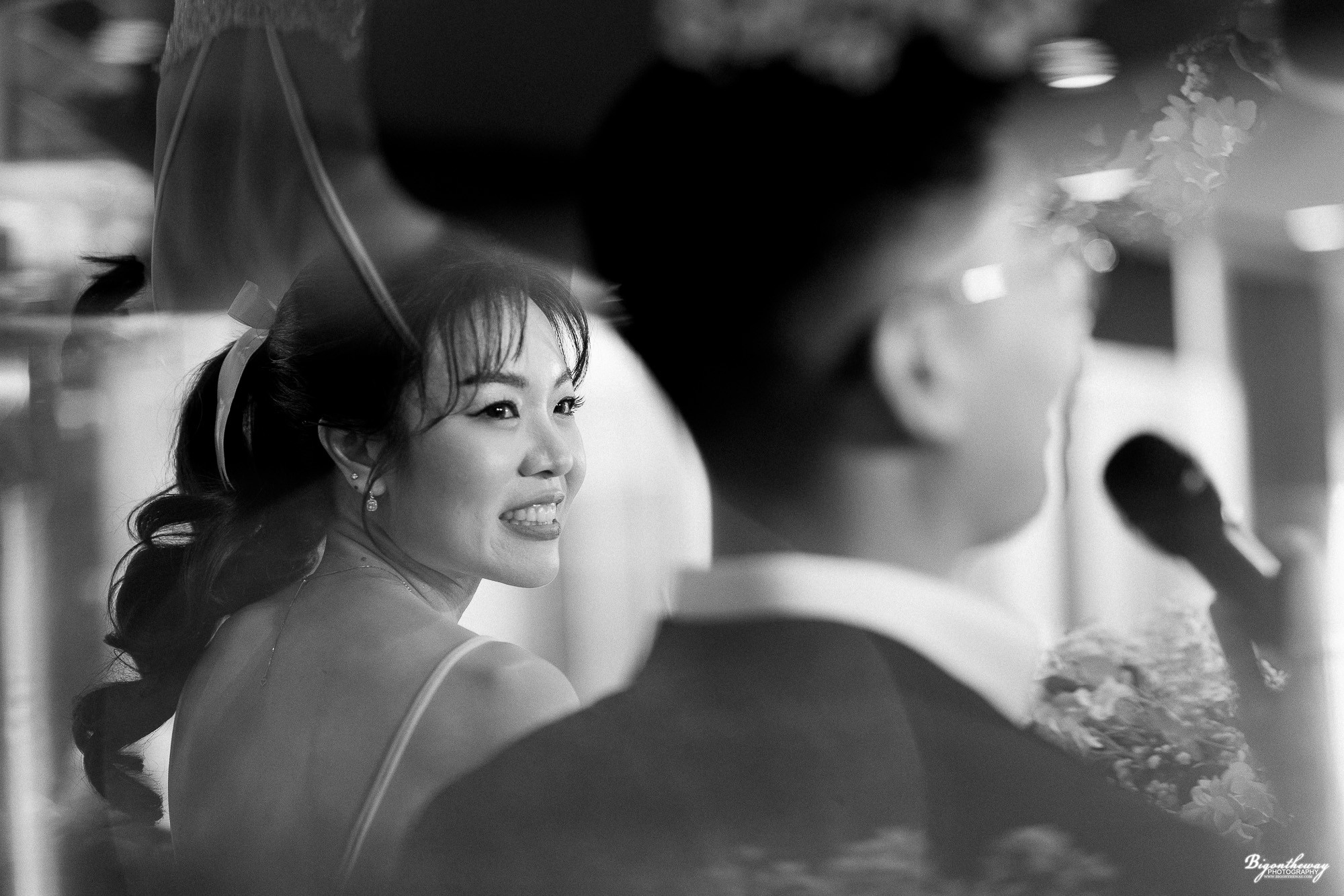 รีวิวแต่งงาน วิทยุ