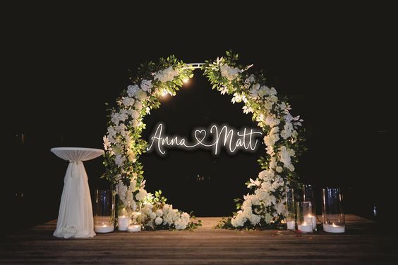 ฉากแต่งงานนีออน ไฟเรืองแสง