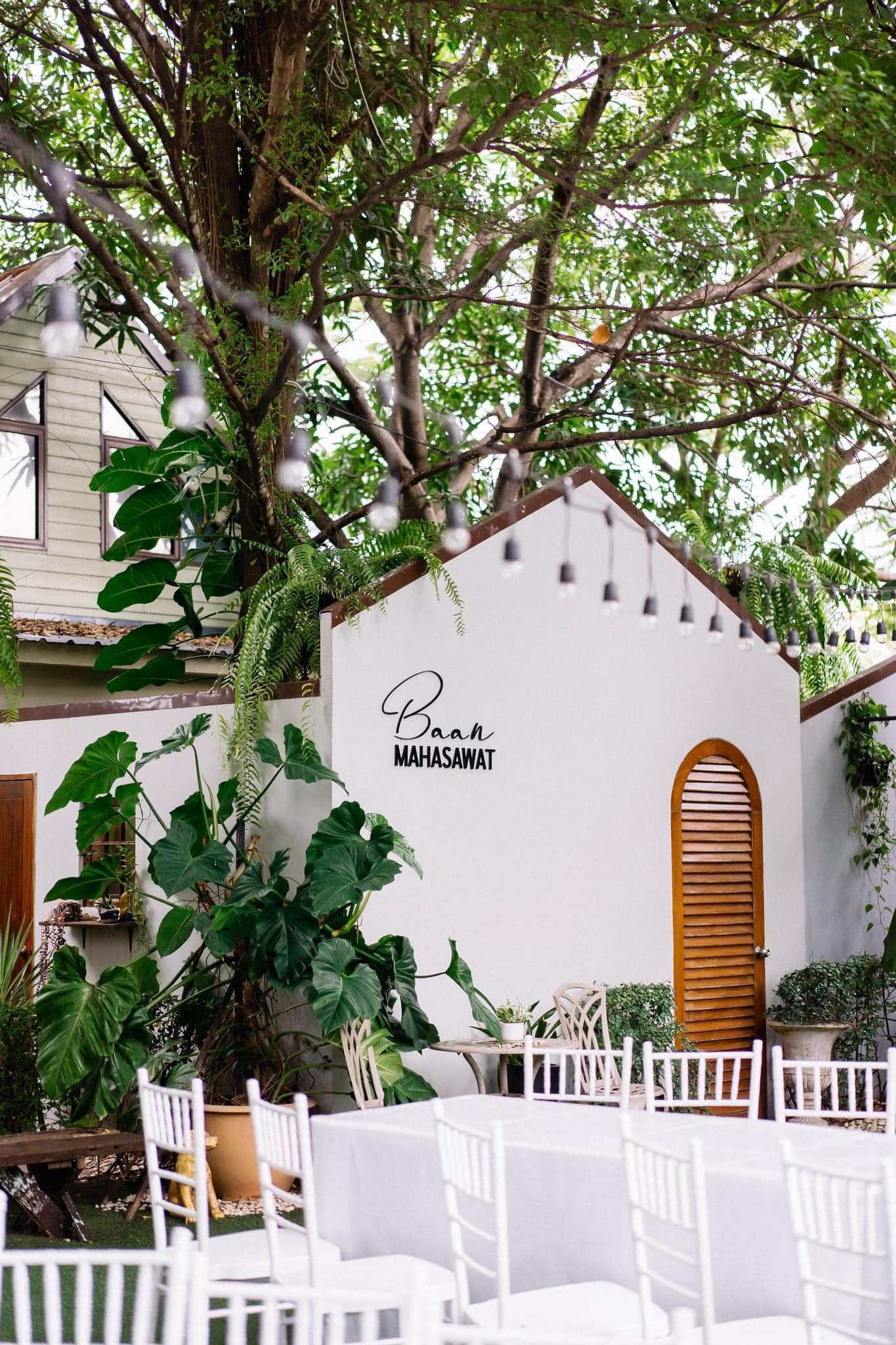 บ้านมหาสวัสดิ์ อยู่ท่ามกลางธรรมชาติอันร่มรื่น