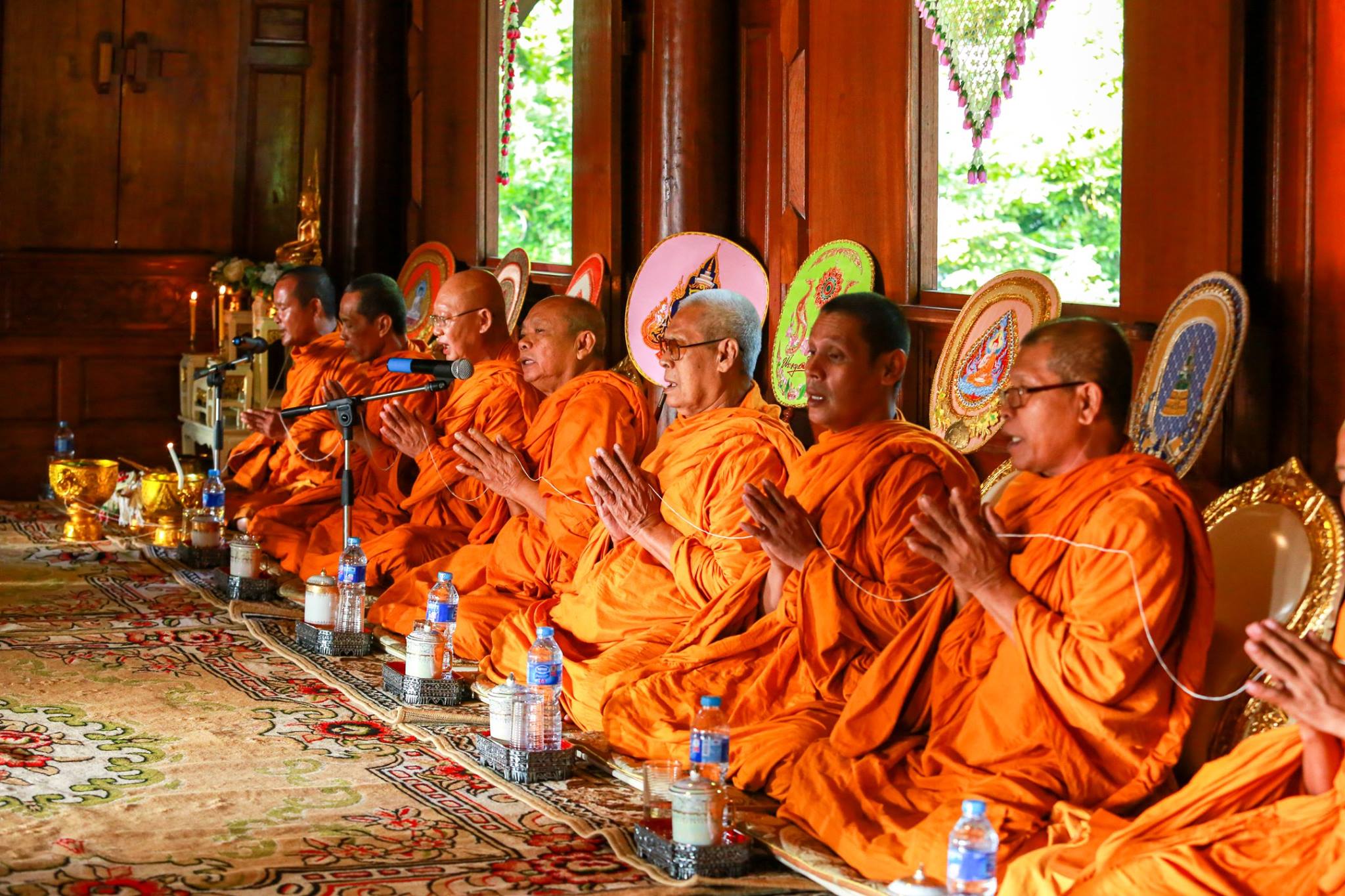 รับจัดงานมงคลทุกประเภท มีทีมจัดงานและถ่ายภาพพรีเวดดิ้งอย่างมืออาชีพ