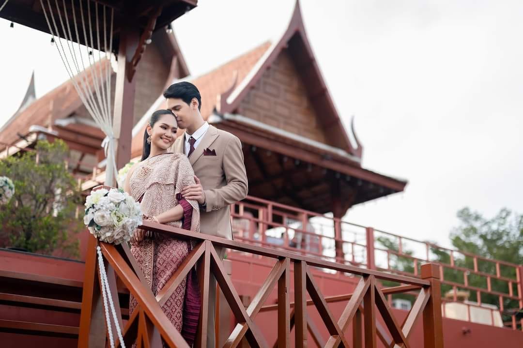 มีพื้นที่จัดงานให้เลือกโดยจะแบ่งเป็นหลายส่วน บ่าวสาวถ่ายรูปออกมาสวยทุกมุม