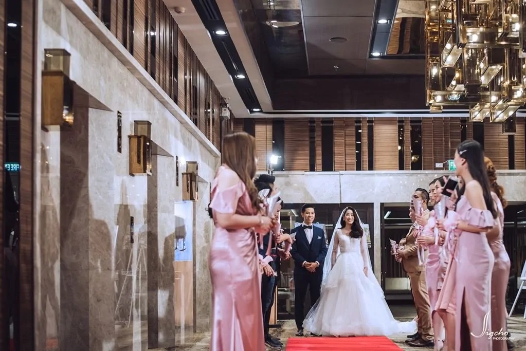 โฟร์วิงส์ กรุงเทพฯ รับประกันเรื่องการดูแลที่ทั่วถึงและน่าพึงพอใจแน่นอน