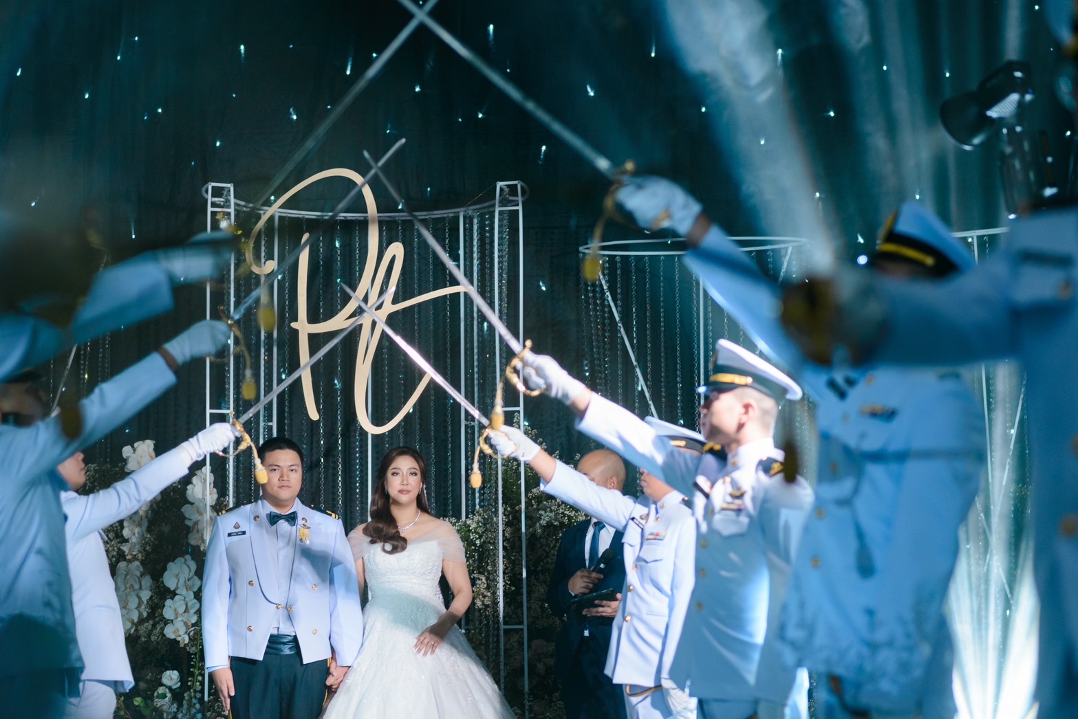 รีวิวแต่งงานลอดซุ้มกระบี่