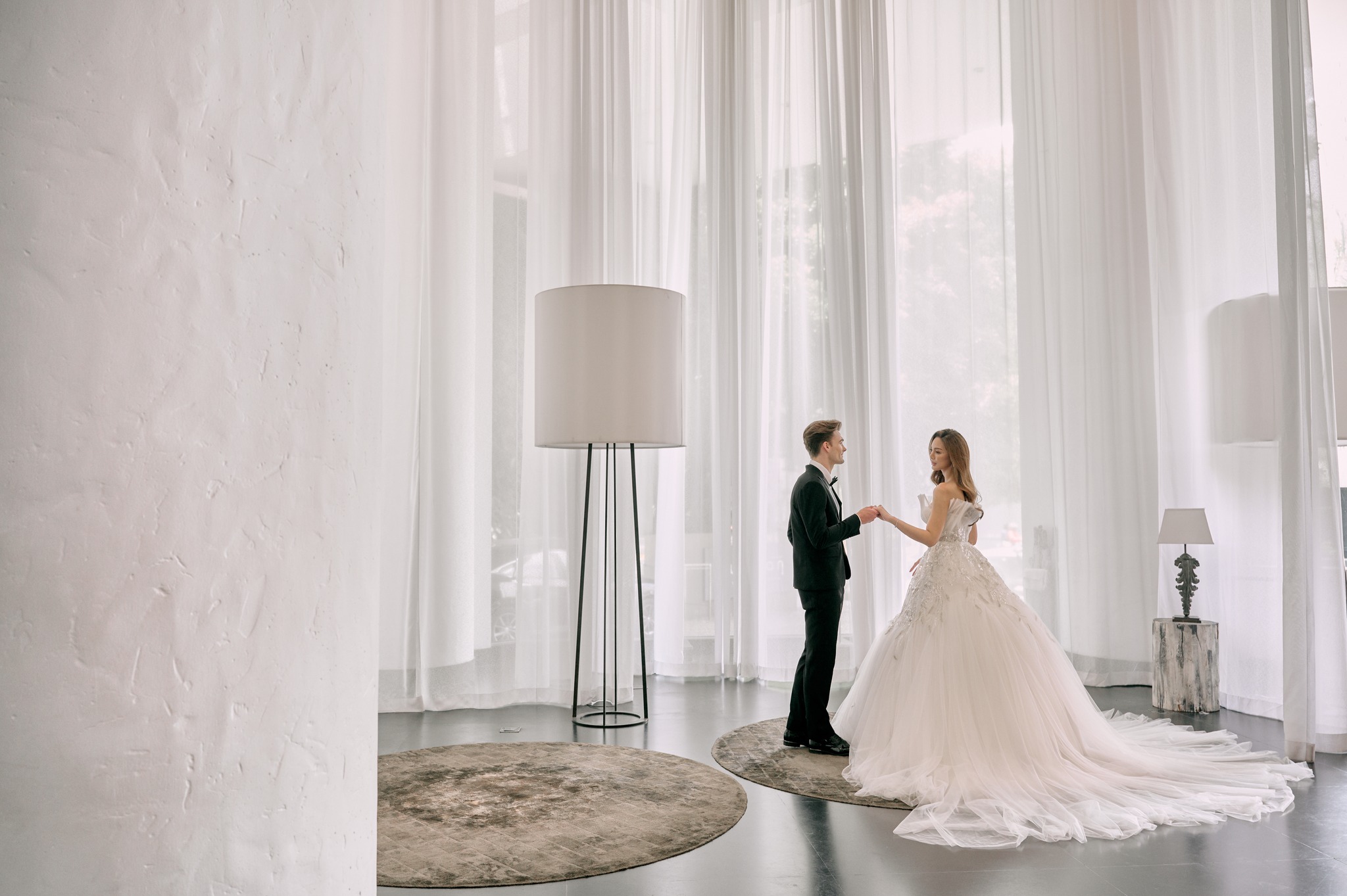 พูลแมน กรุงเทพฯ จี ตกแต่งสถานที่ไว้สวยหรู ดูมีระดับ รองรังานทุกรูปแบบ