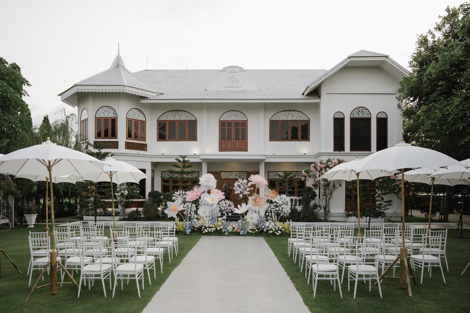 เลือกจัดงานในสถานที่จัดงานแต่งงานที่ไม่ใช่โรงแรม