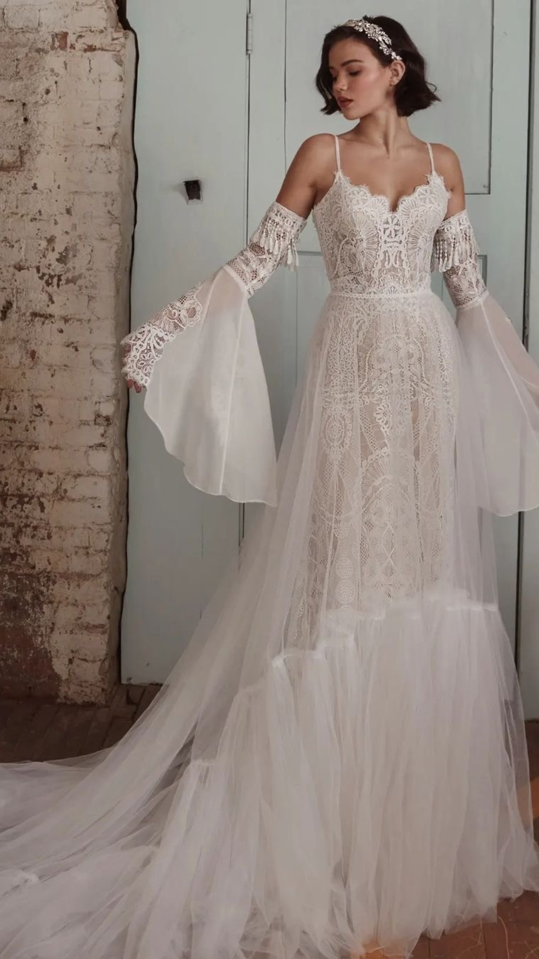 ชุดแต่งงานโบฮีเมียนแยกส่วนผ้าซีทรู