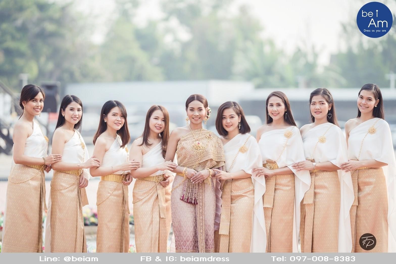 ร้านเช่าชุดเพื่อนเจ้าสาวแบบโมเดิร์นและชุดไทย