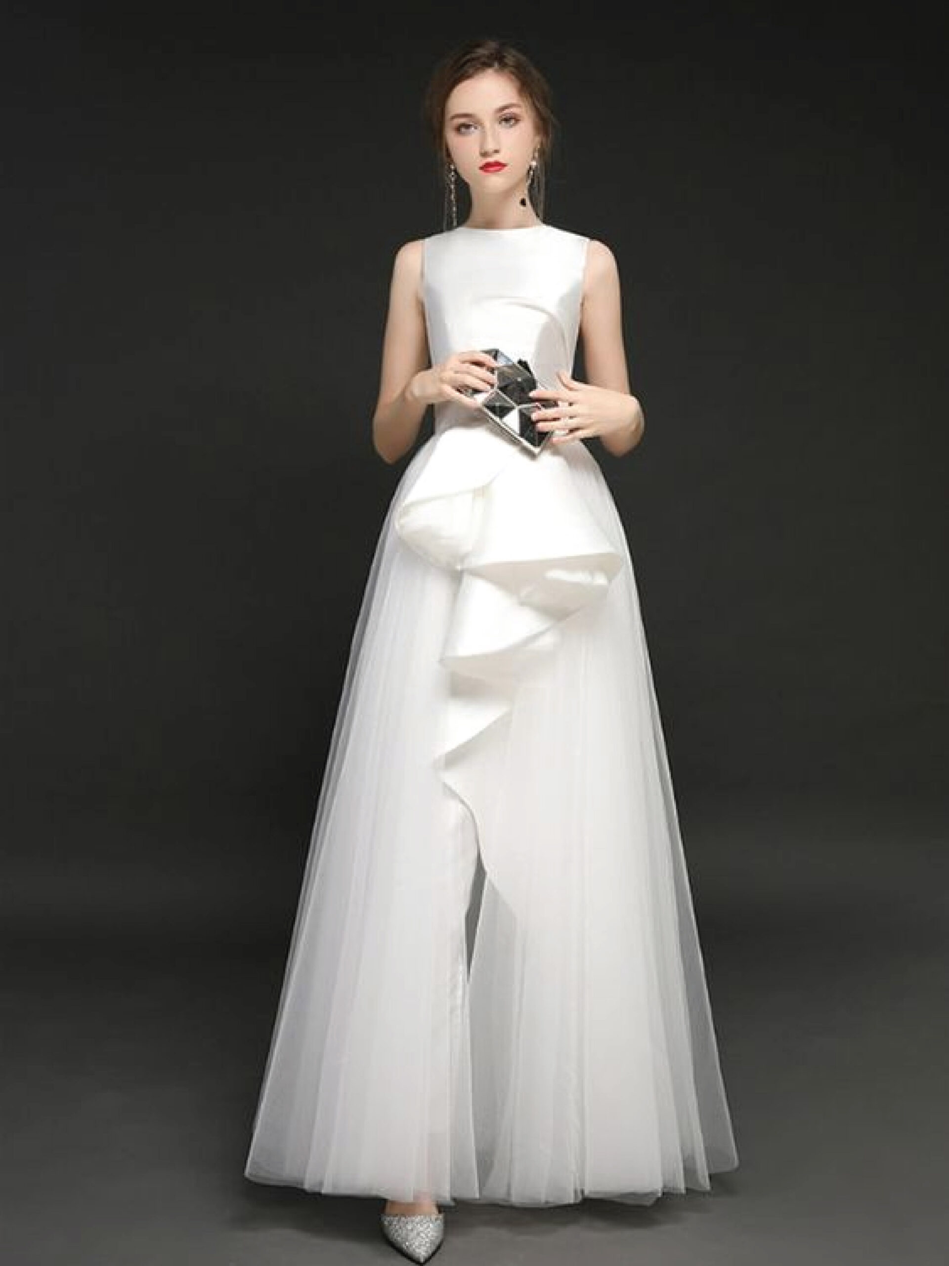 ชุดสูทเจ้าสาวแต่งงาน