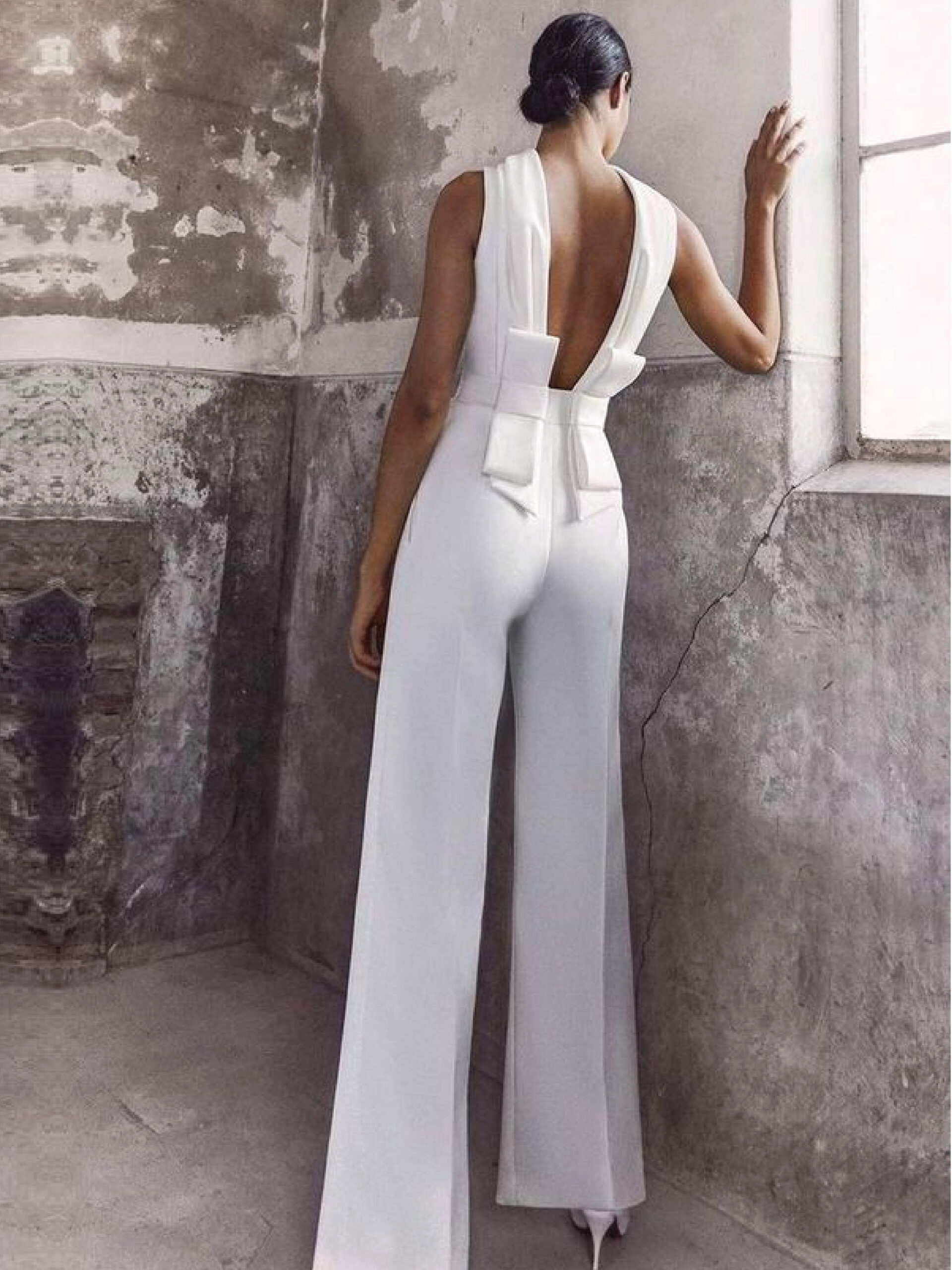 เจ้าสาวใส่จัมป์สูท