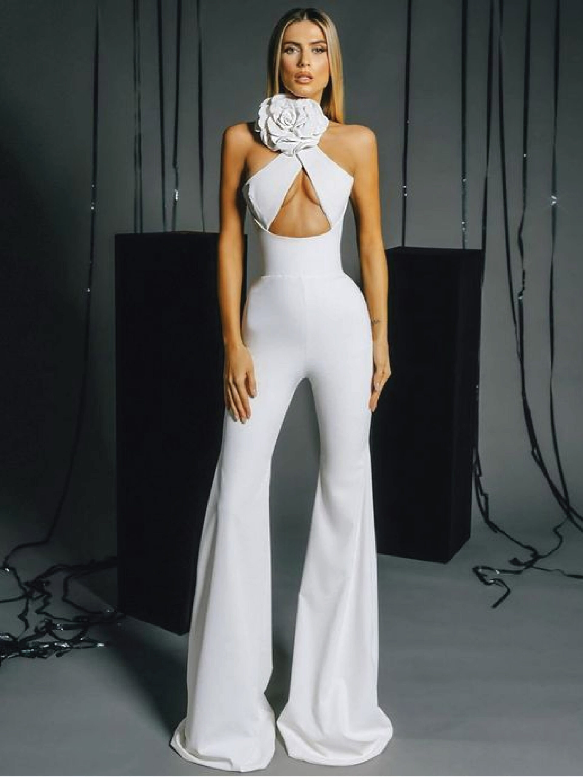 จัมป์สูทแต่งงาน สูทแต่งงานผู้หญิง