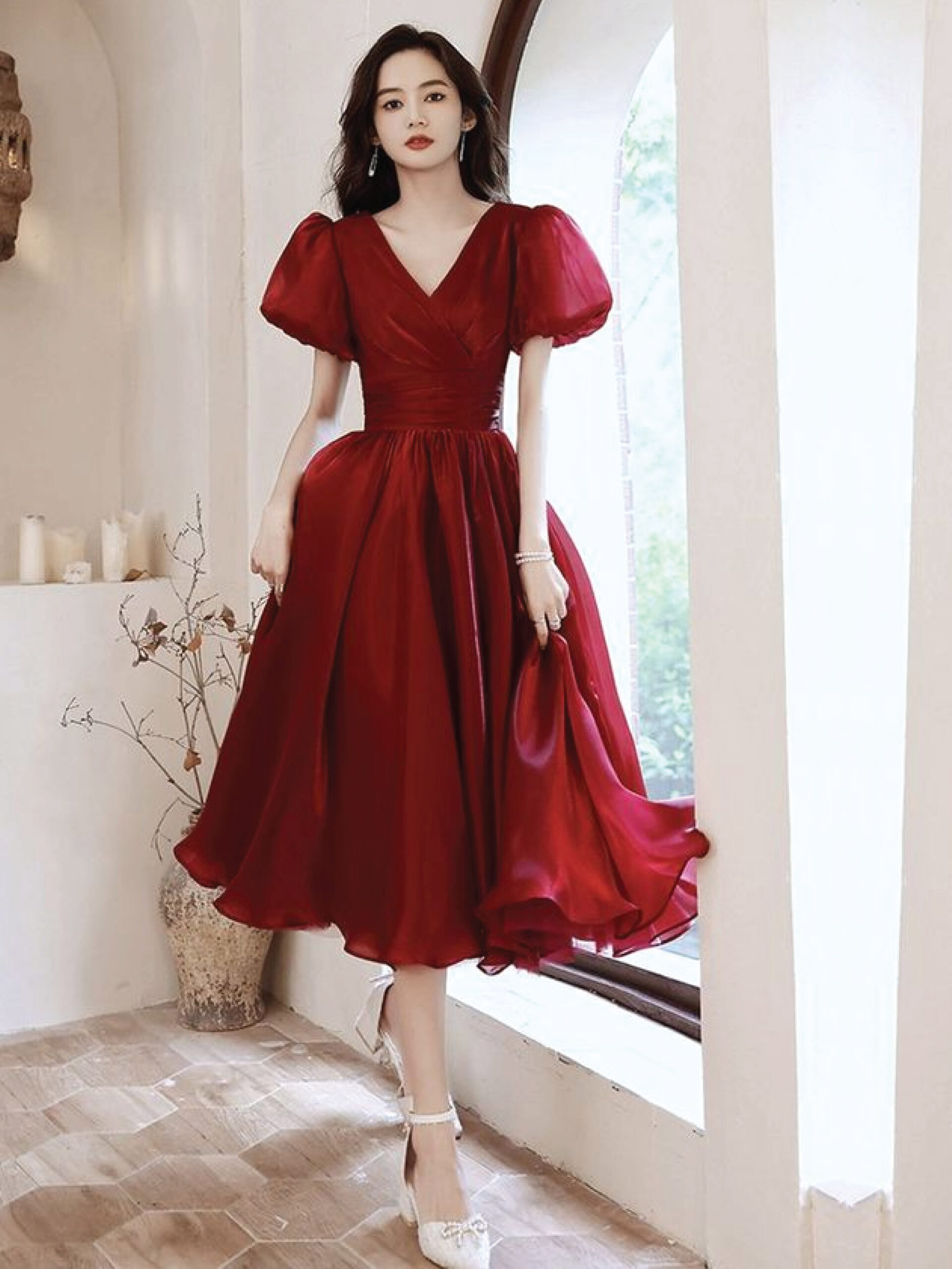 ชุดเจ้าสาวสีแดง แขนตุ๊กตา