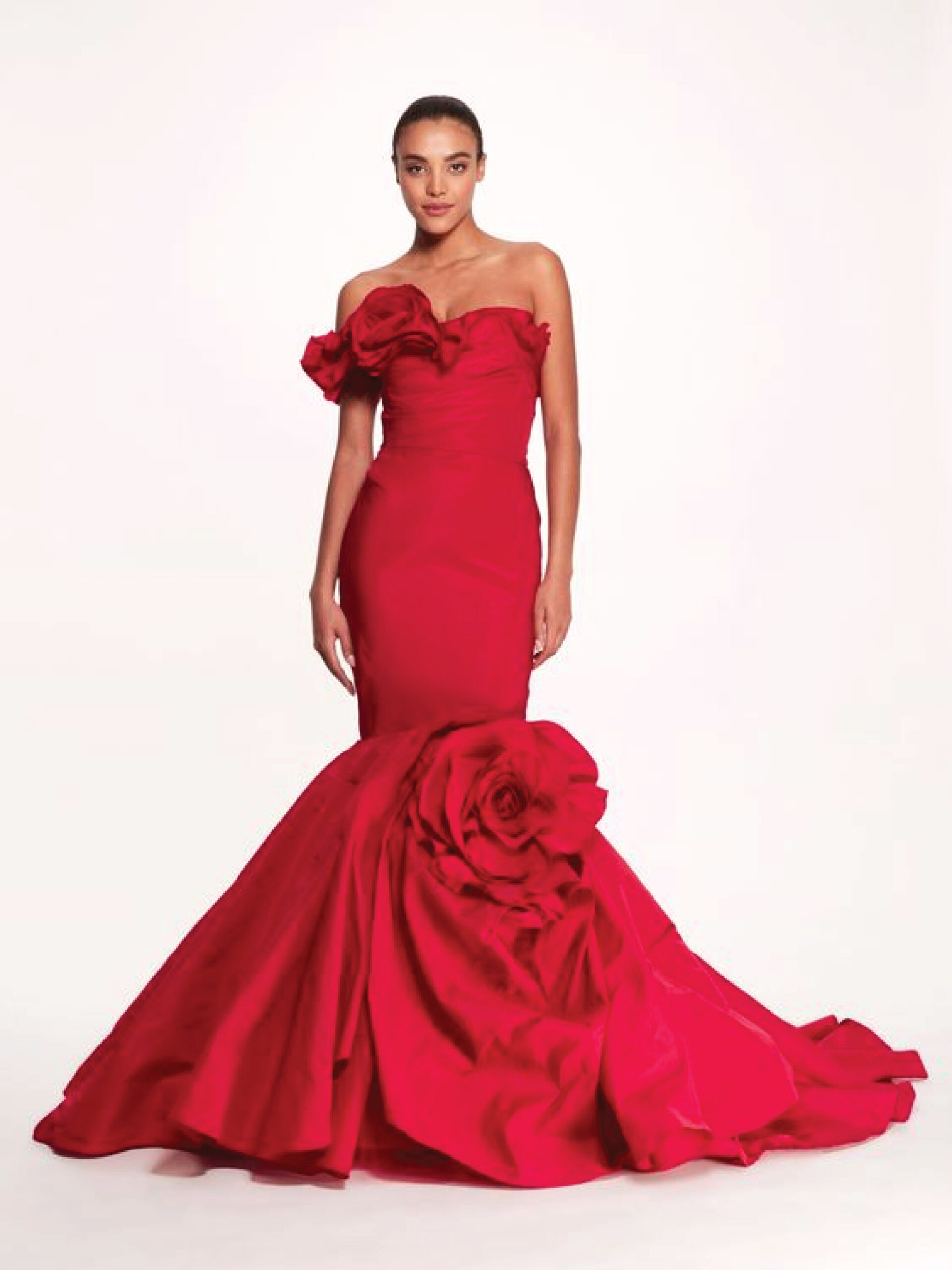 ชุดเจ้าสาวสีแดงทรง Mermaid