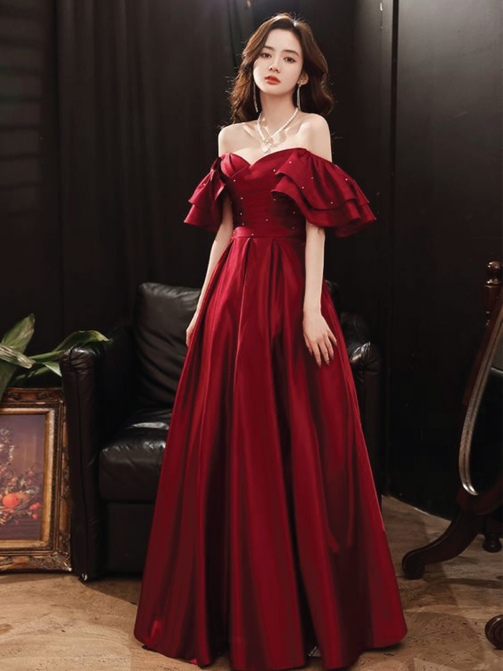 ชุดแต่งงานสีแดงทรง A-Line