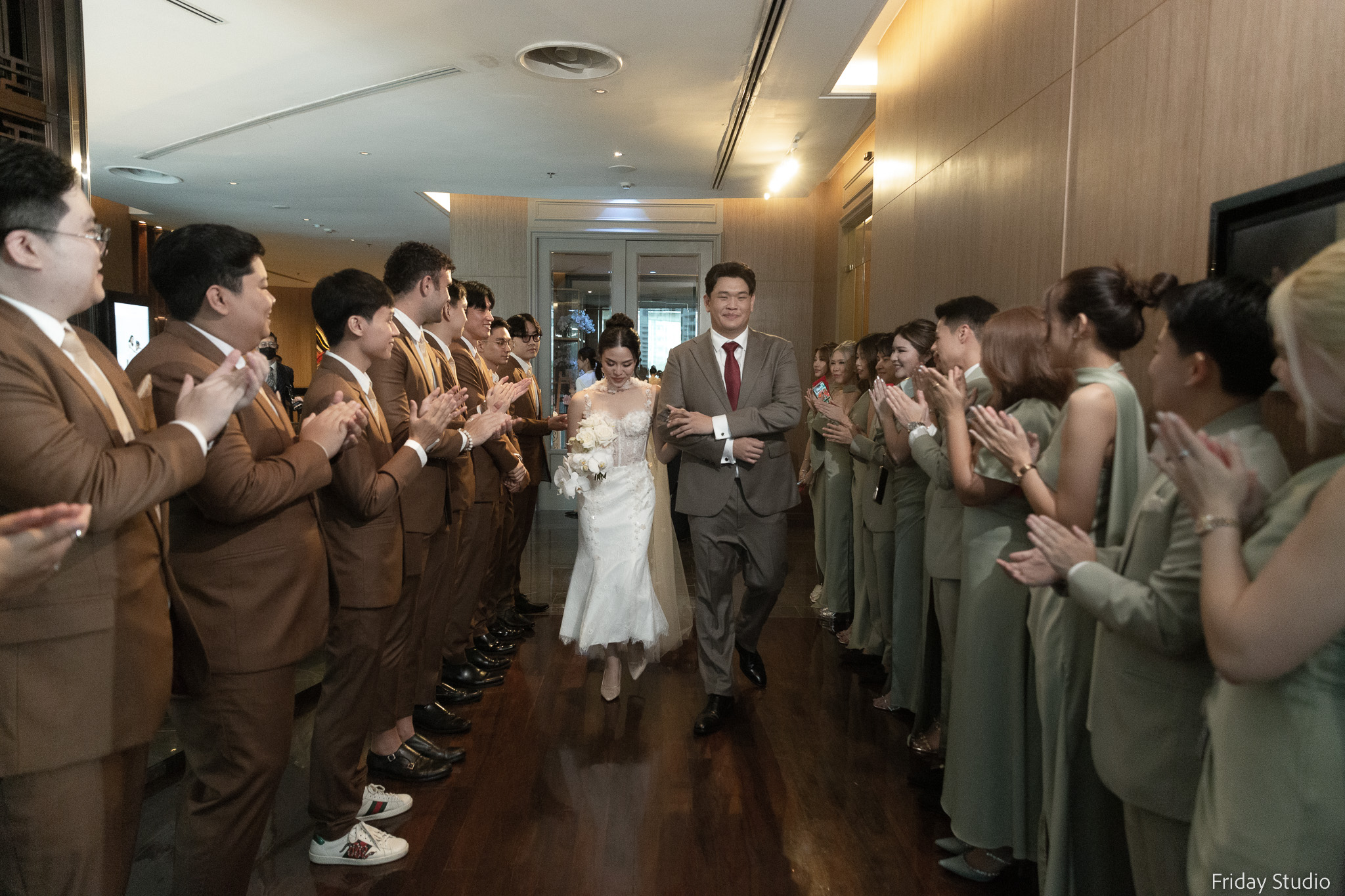 รีวิวแต่งงานท่ามกลางครอบครัวและเพื่อนสนิท