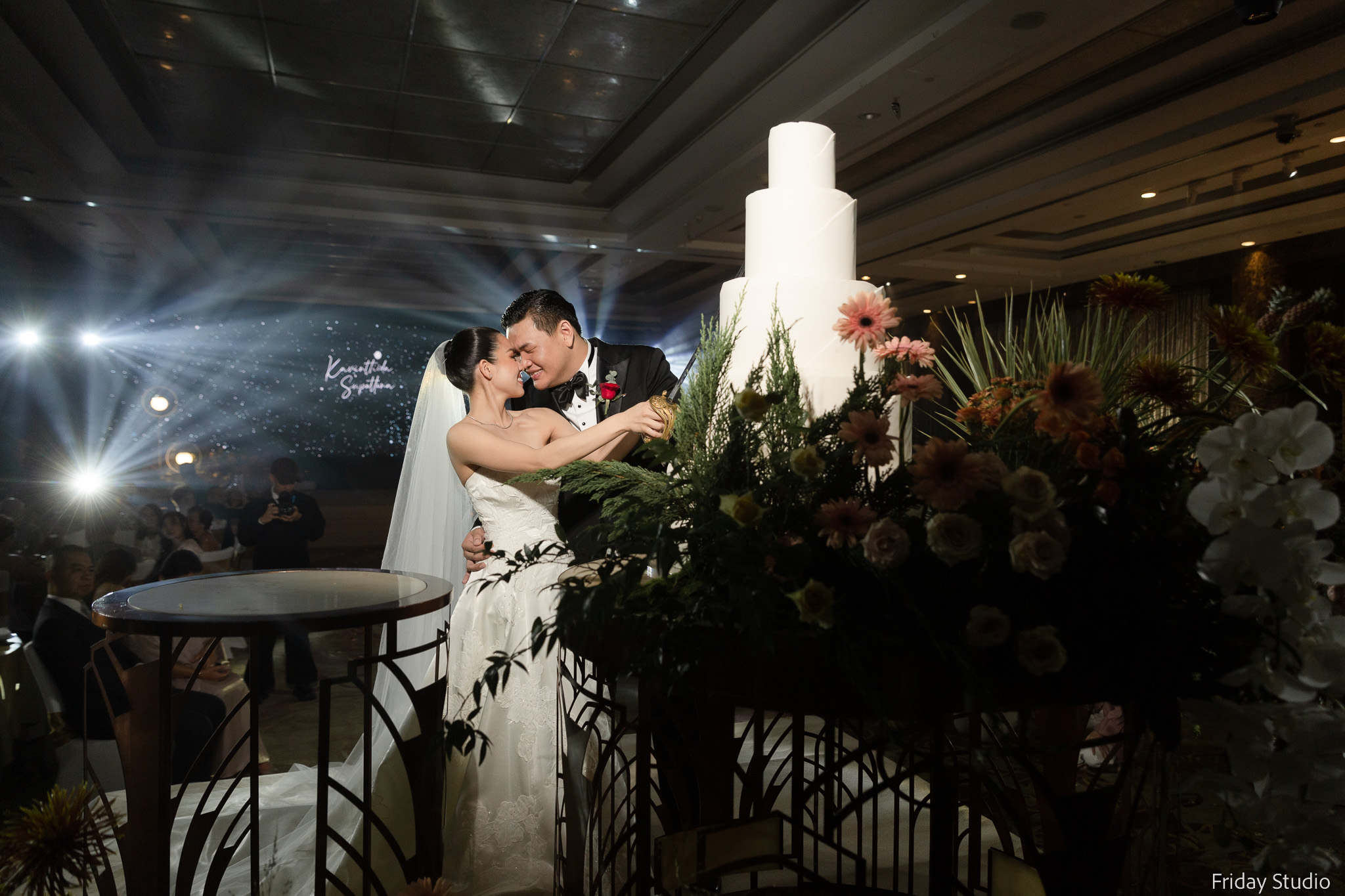 รีวิวแต่งงานกับการตัดเค้กสุดโรแมนติก