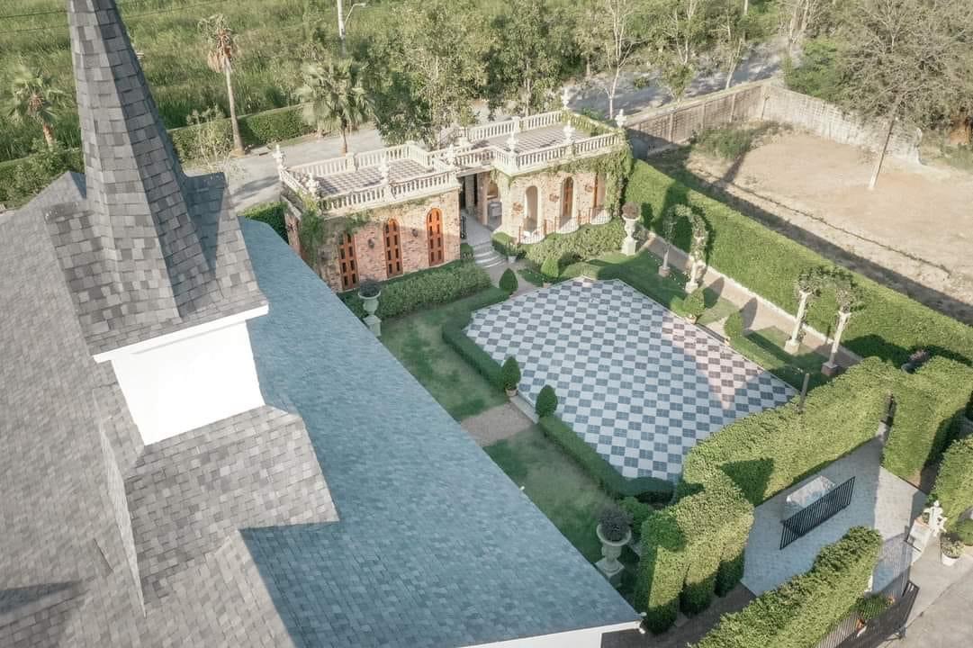 Misstarbydavika คาเฟ่จัดงานแต่งในสไตล์สวนอังกฤษ