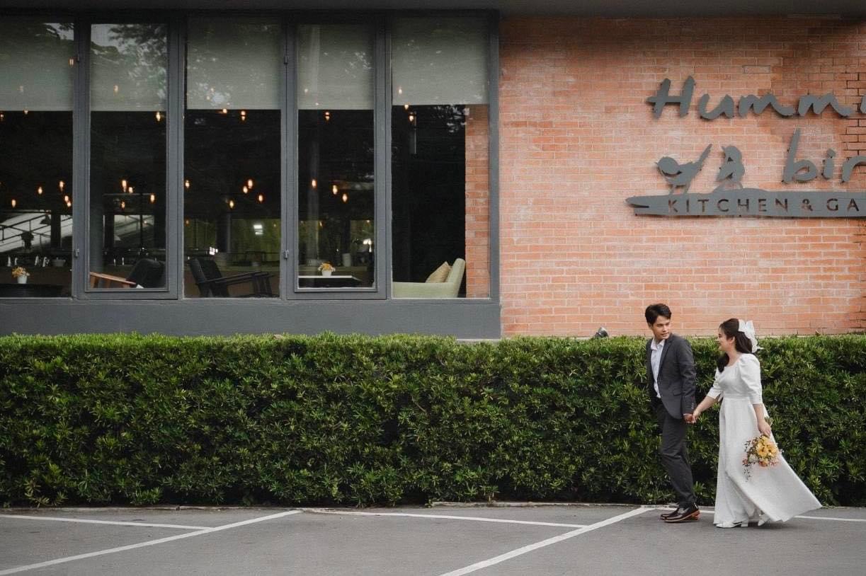 Humming Birds Kitchen and Garden ร้านอาหารรับจัดงานแต่งในย่านเลียบทางด่วนเอกมัย - รามอินทรา