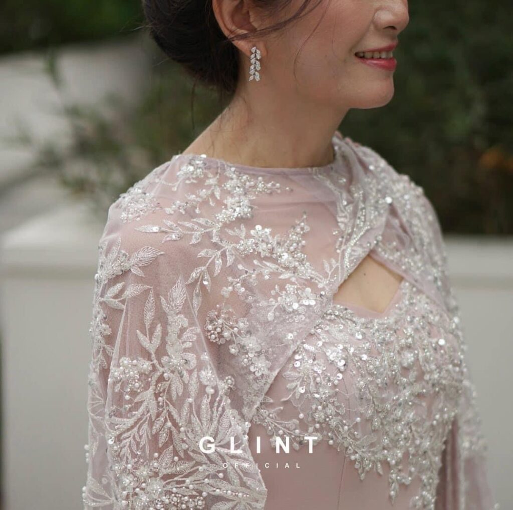 ร้านชุดแม่เจ้าสาวที่ทำให้คุณแม่ดูเด็กกว่าอายุจริง