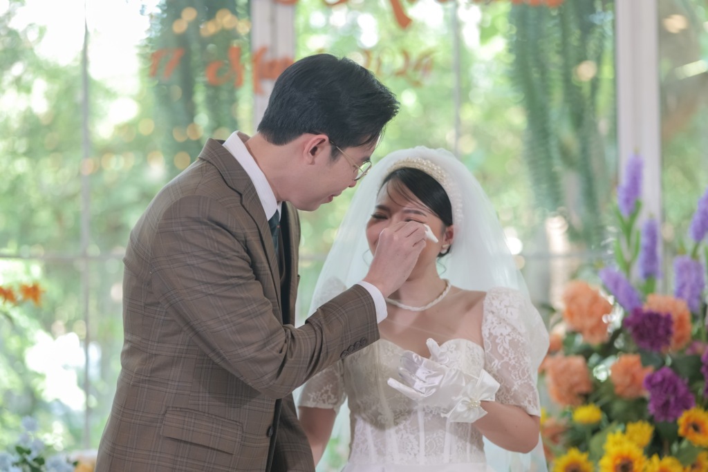 เเต่งงานในสวน