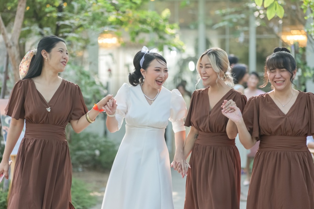 เเต่งงานในสวน