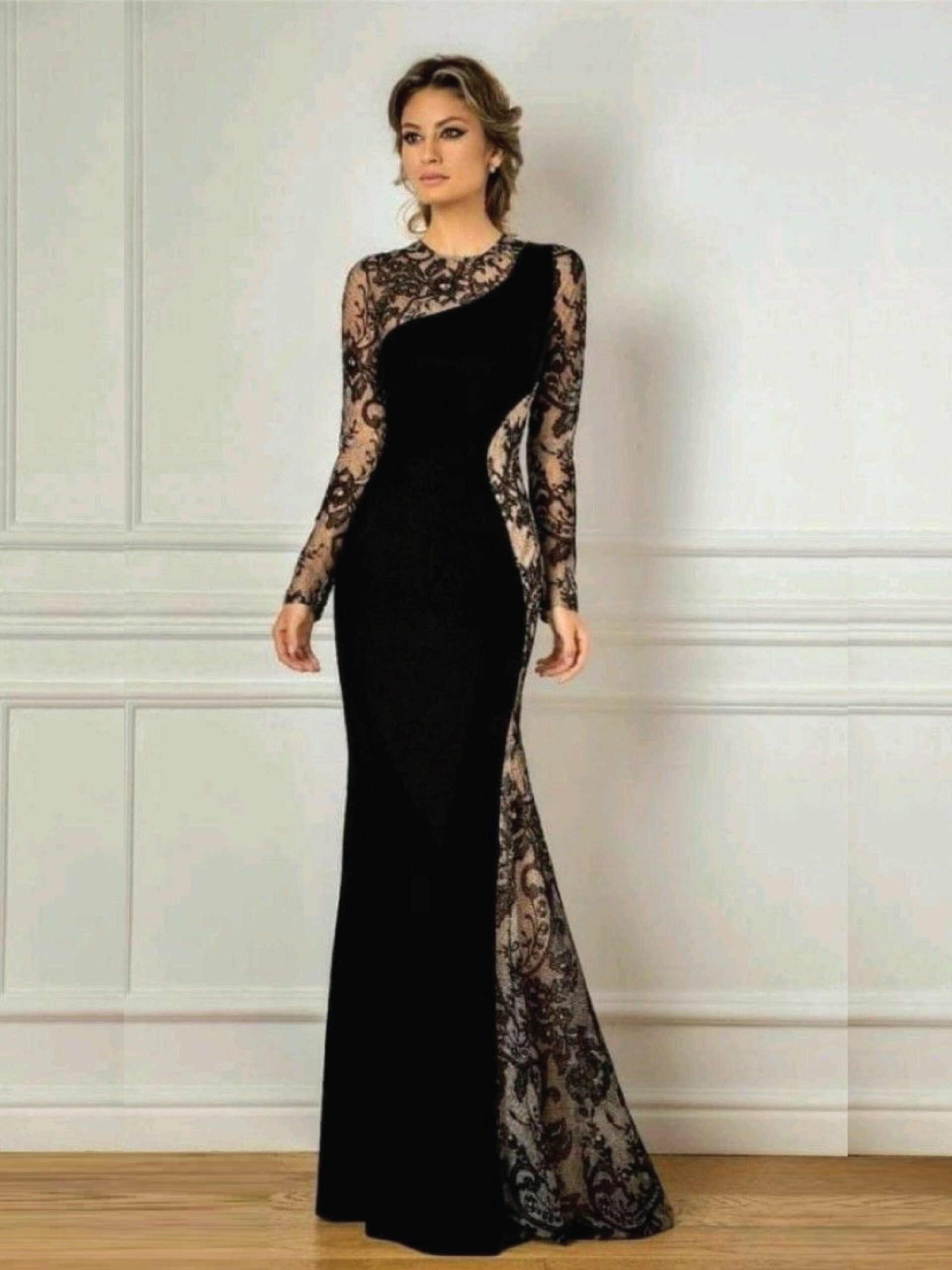 ชุดแต่งงานสีดำลูกเล่นผ้าลูกไม้