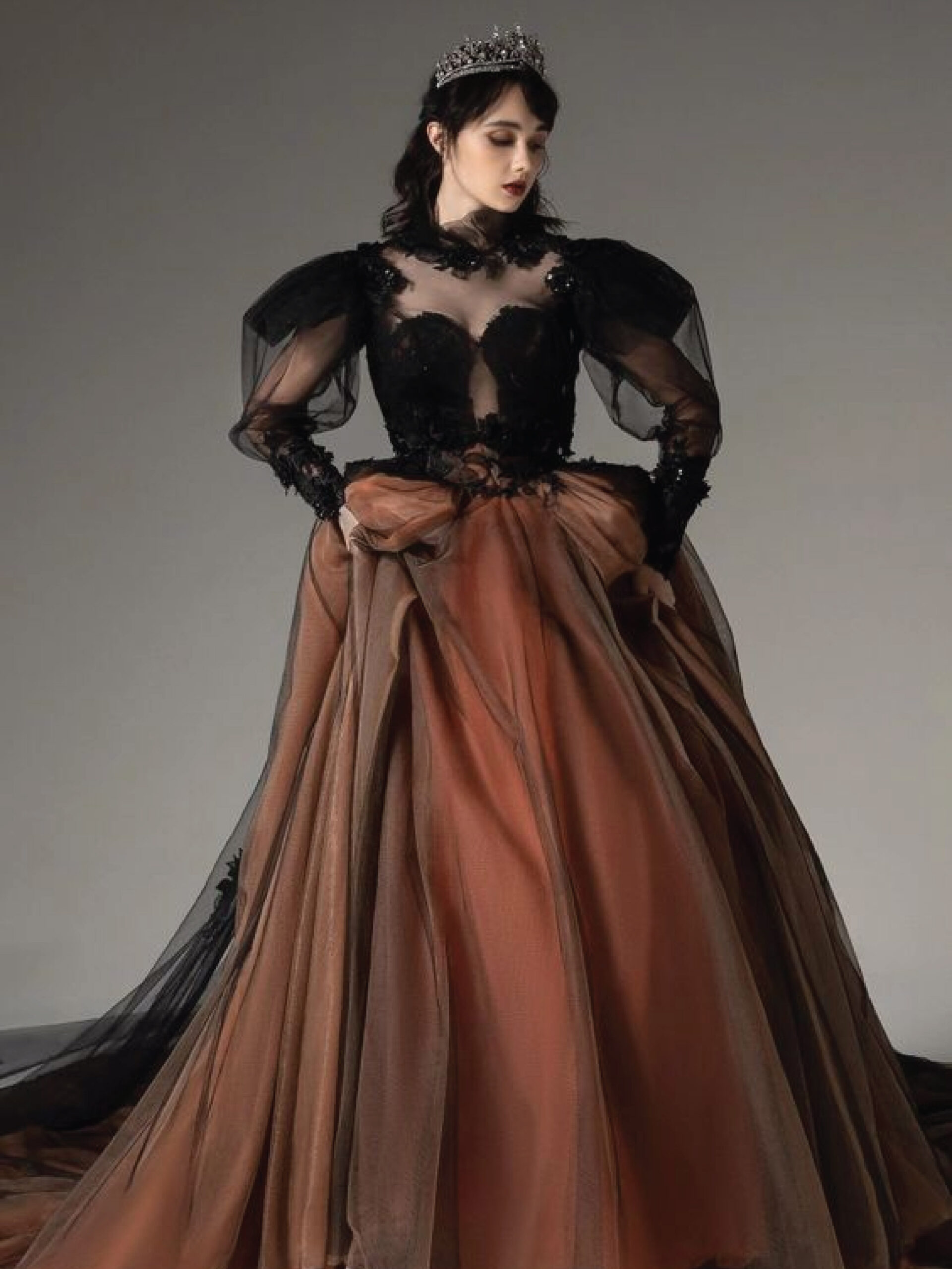 ชุดเจ้าสาวกระโปรงน้ำตาลอมส้ม