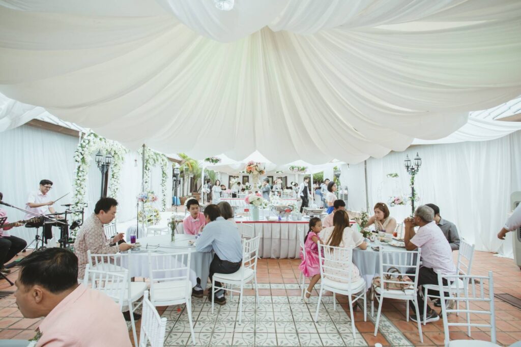 บ้านนายไกรจะมีการแบ่งพื้นที่ออกเป็นโซนต่าง ๆ เพื่อให้บ่าวสาวเลือกได้หลากหลายตามความชอบ 