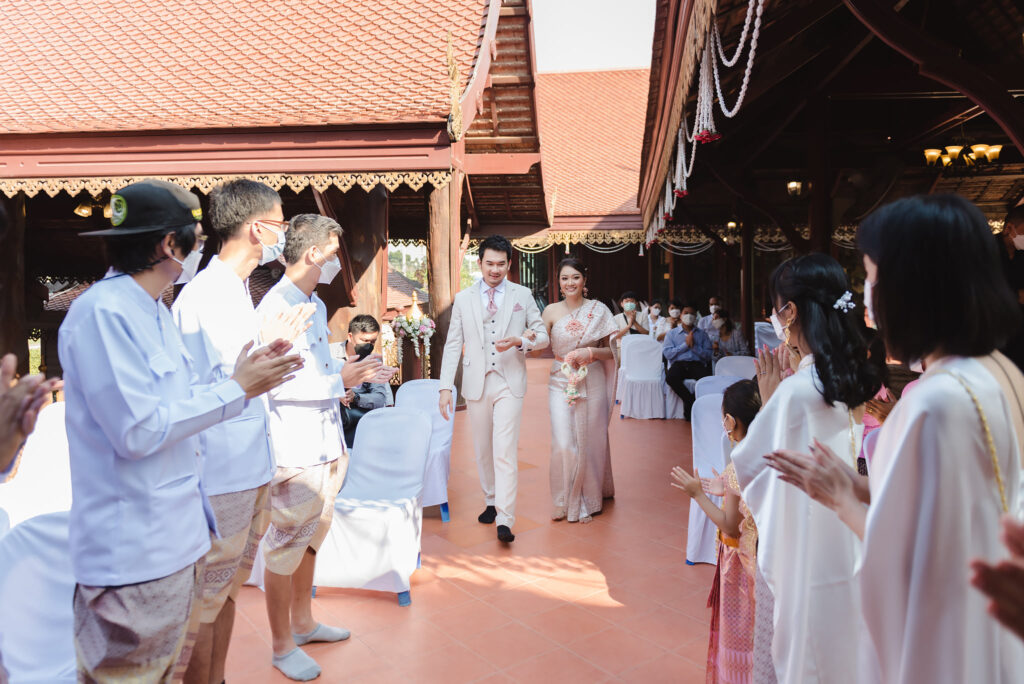 เรือนพระนาย เรือนไม้สักแท้หลังใหญ่ สถานที่จัดงานแต่งพุทธมณฑลสาย 3