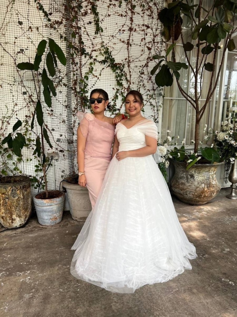 เเต่งงานในสวน