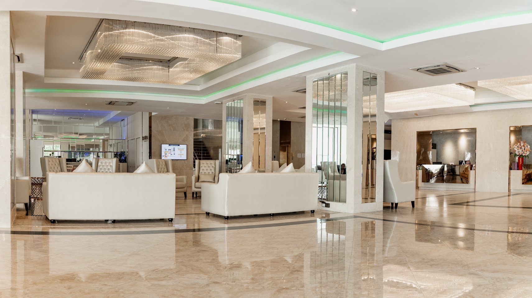 รีวิวแต่งงานที่ตกแต่งภายในด้วยความสวยหรู ดูแพง