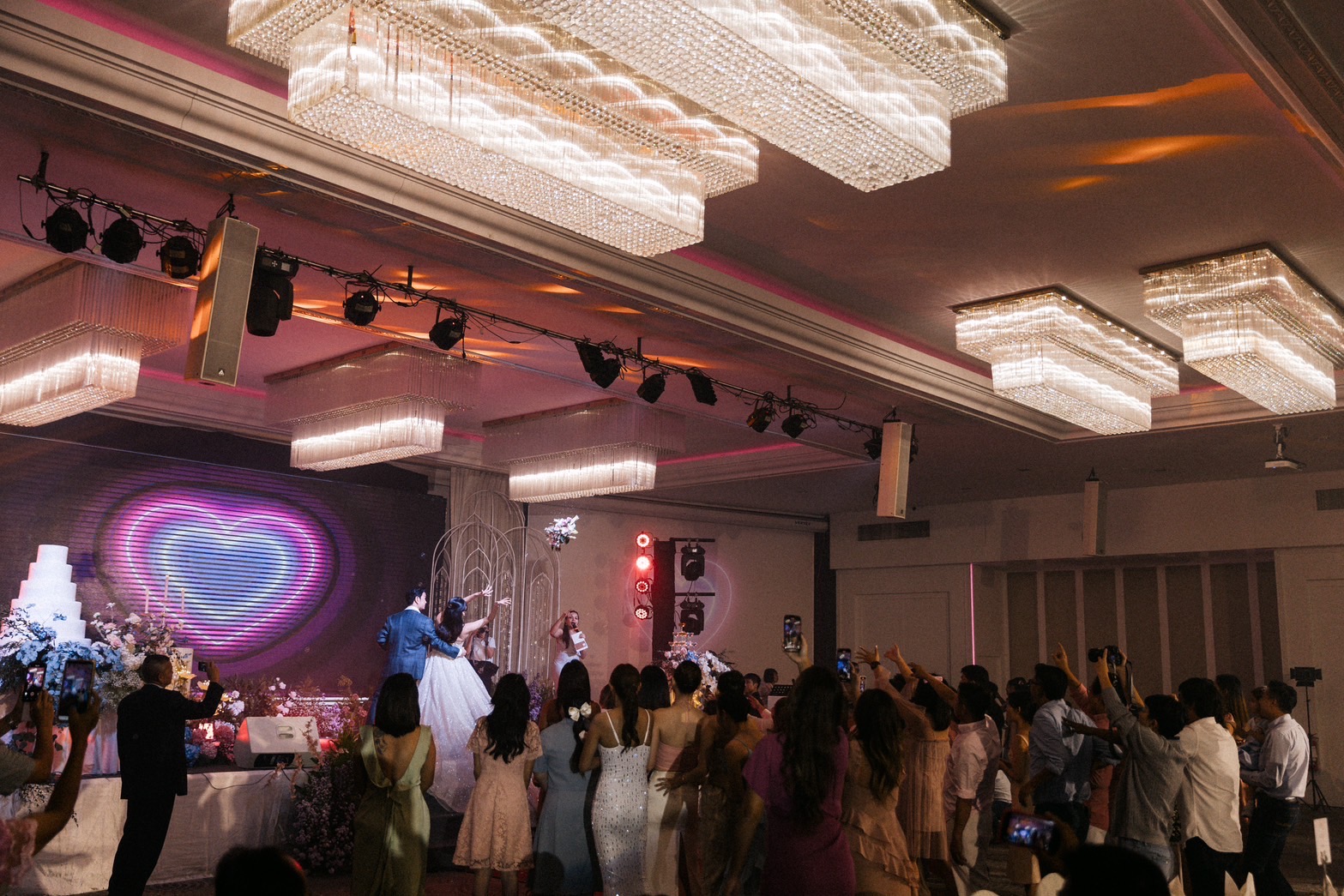 รีวิวแต่งงานกับกิจกรรมโยนดอกไม้บ่าวสาว