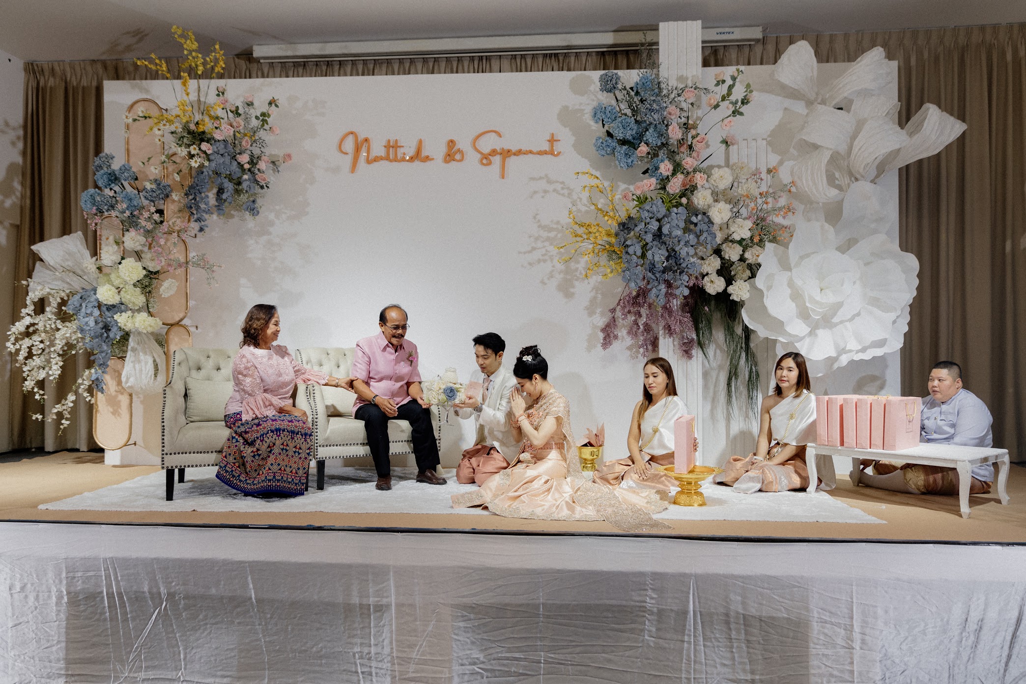 รีวิวแต่งงานพิธีรับไหว้จากทางผู้ใหญ่ของบ้าน