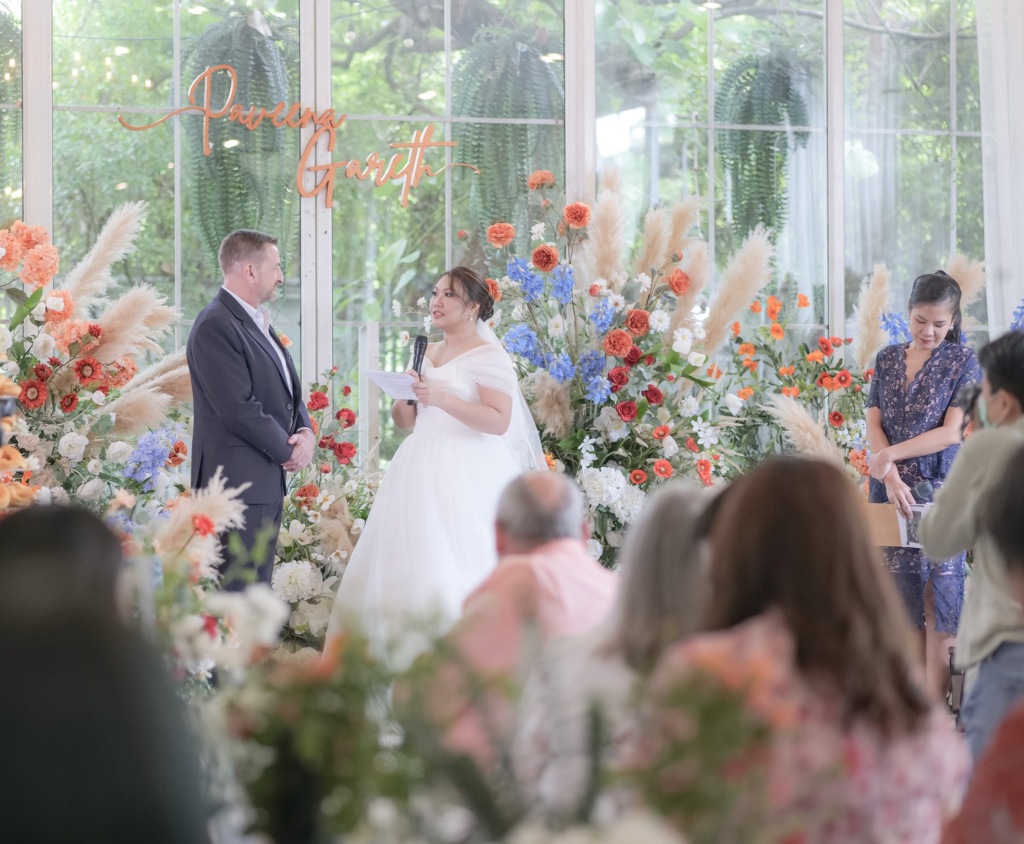 เเต่งงานในสวน