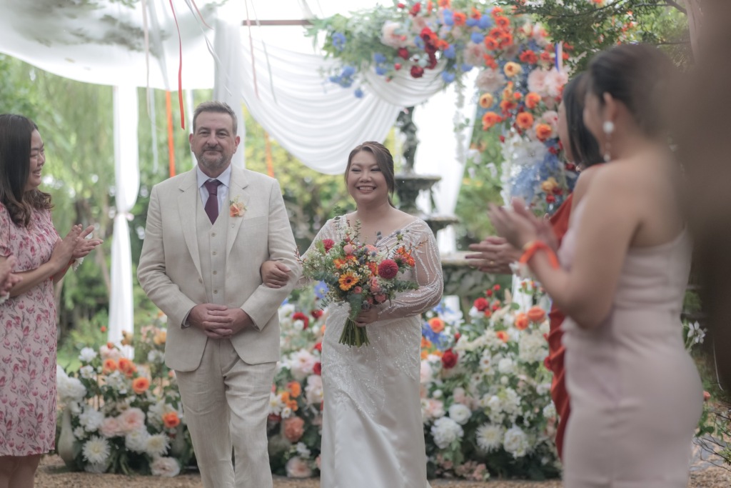 เเต่งงานในสวน 