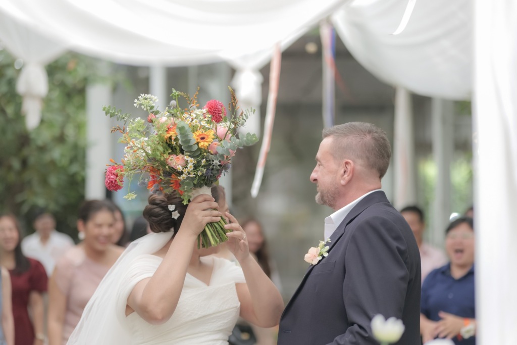 เเต่งงานในสวน