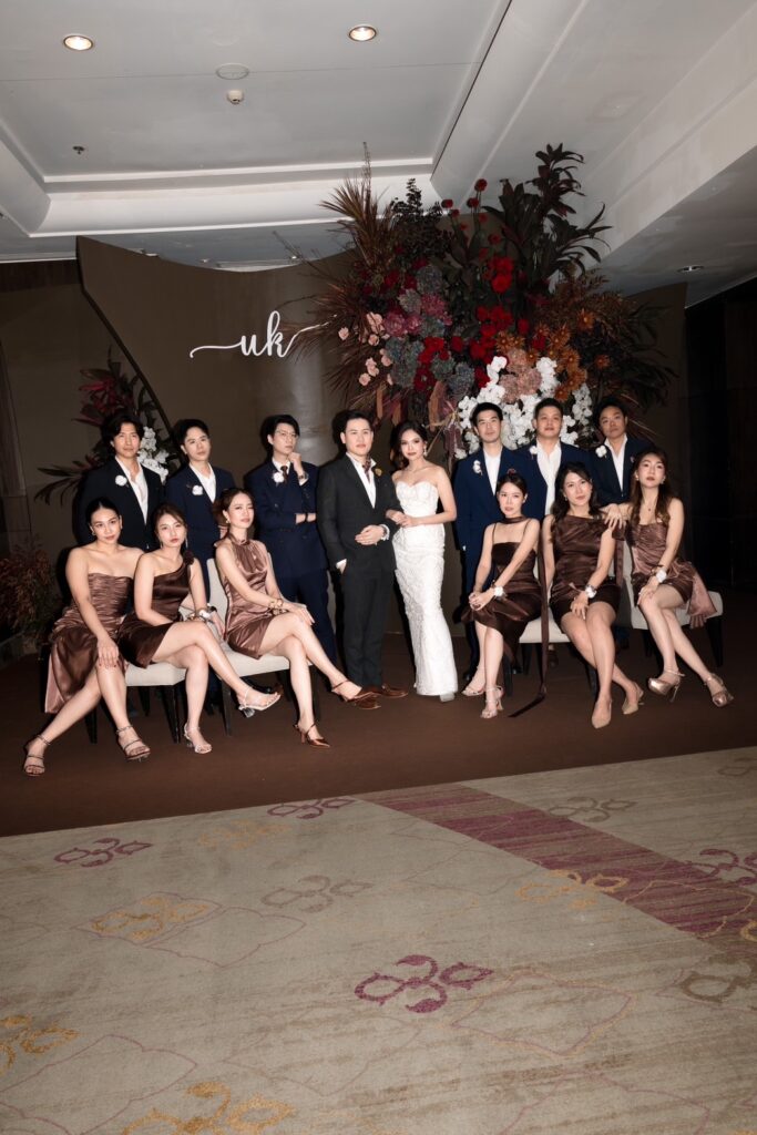 รีวิวแต่งงานในธีมสีน้ำตาลที่เข้ากับโรงแรมจัดงานแต่ง