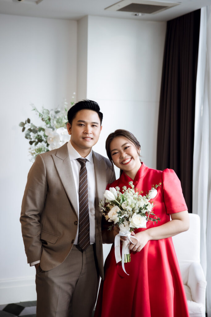 คุณโมและคุณแบม จัดงานแต่งช่วงเช้าสุดอบอุ่น