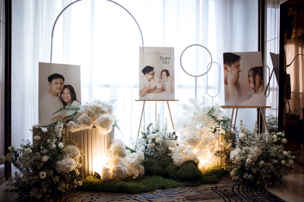 บรรยากาศภายในงานแต่งงานคุณแบมและคุณโม