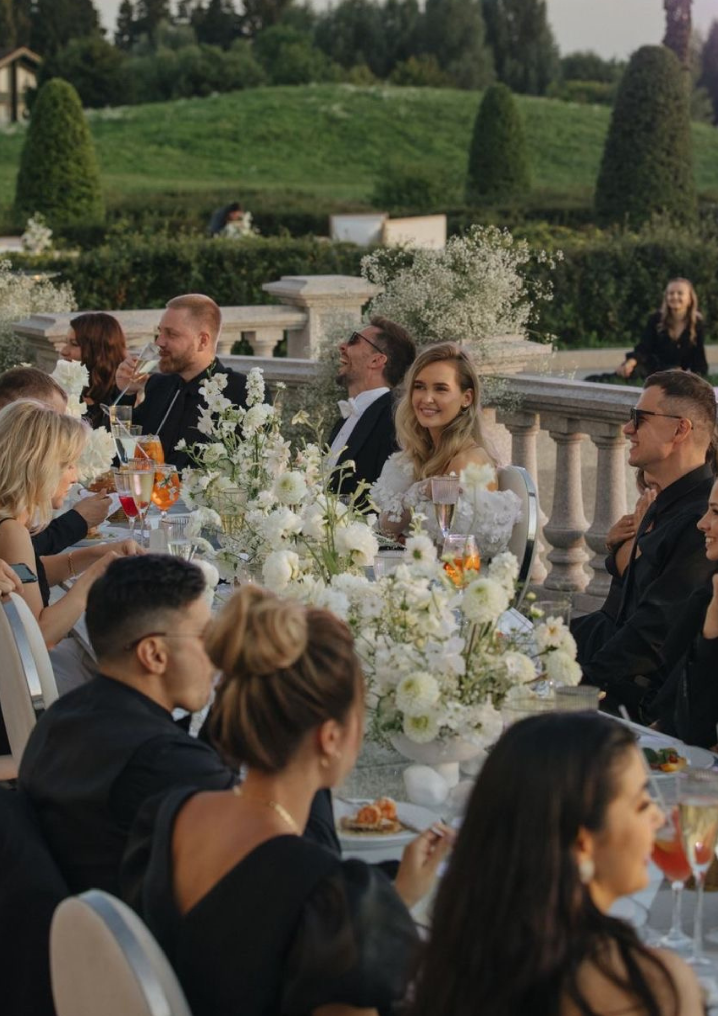 คำถามงานแต่งที่เน้นสร้างเสียงหัวเราะ ไม่ซีเรียส