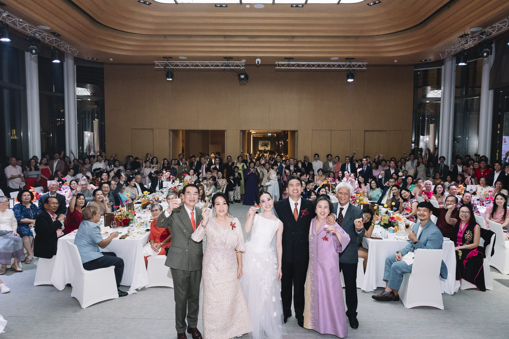 รีวิวแต่งงานกับภาพความประทับใจของครัวครัวและแขกที่มาร่วมงาน ณ Gaysorn Urban Resort