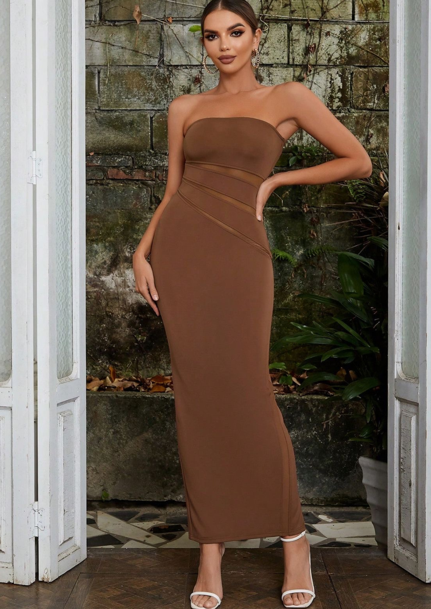 ชุดไปงานแต่งงานสีน้ำตาลลเกาะอกรัดรูป