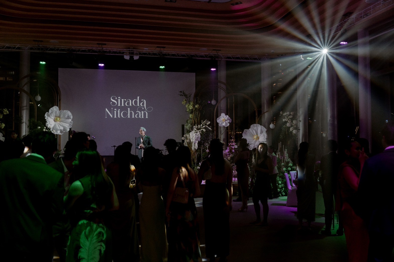 รีวิวแต่งงานในบรรยากาศงานช่วงเย็น