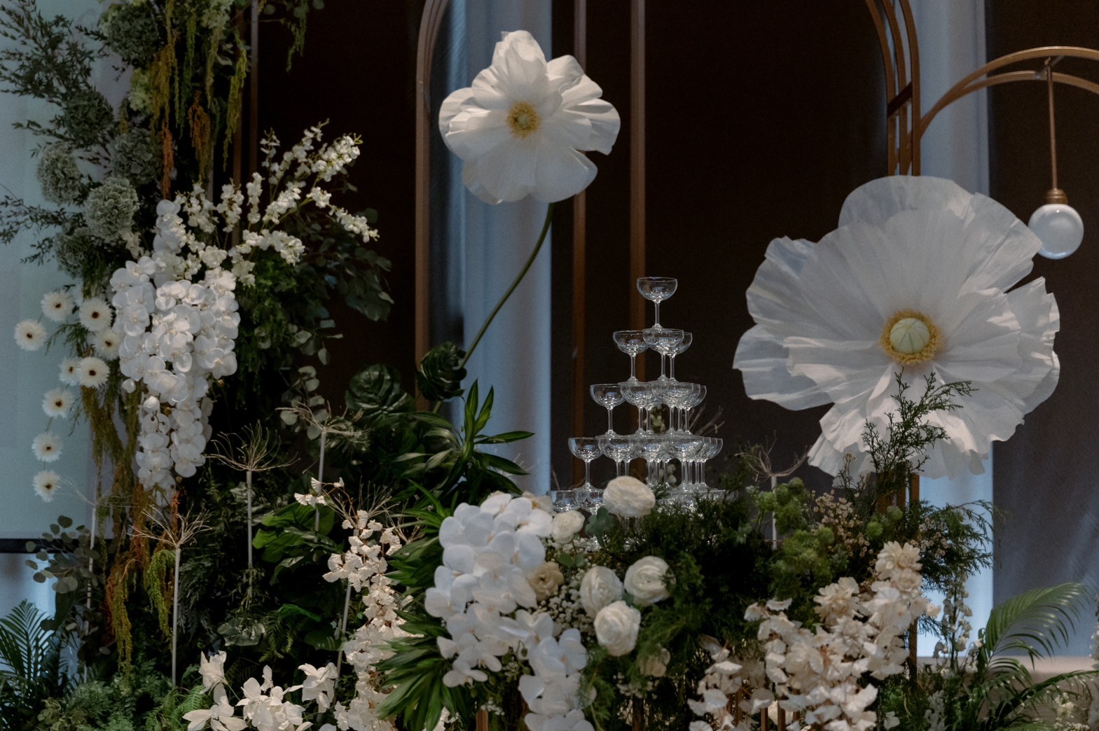 รีวิวแต่งงานในธีมแฟนตาซี